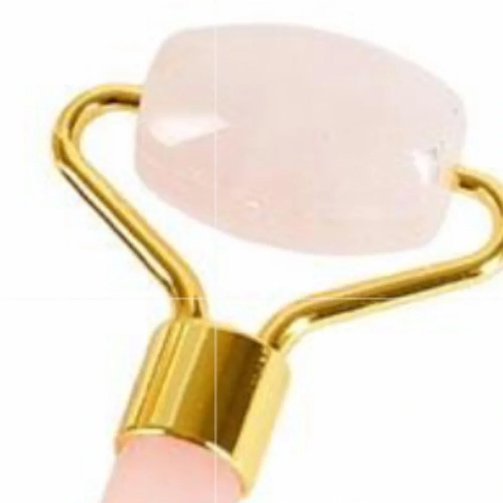ISAAC MIZRAHI ROSE QUARTZ MINI FACIAL ROLLER